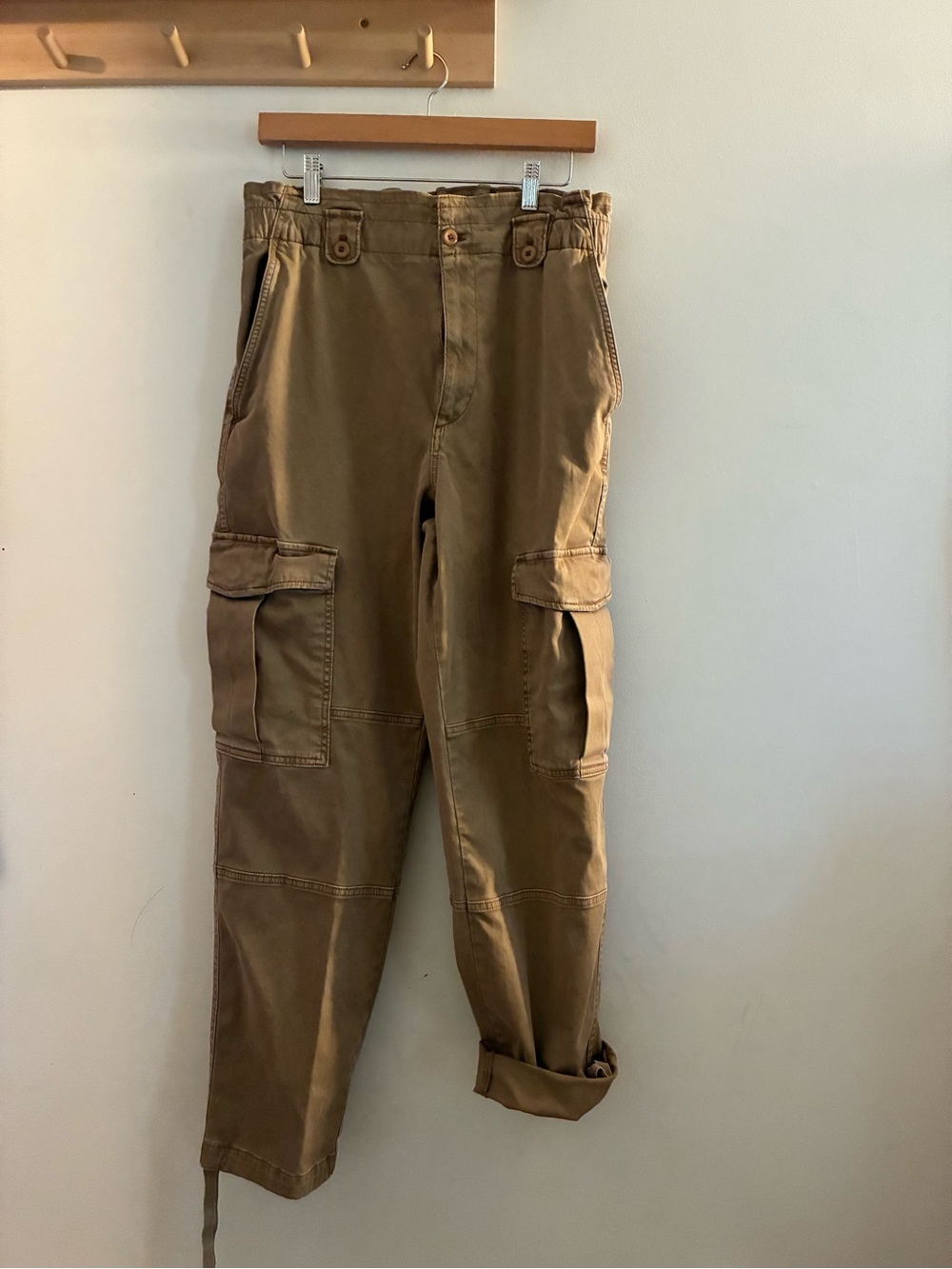 Banana Republic Women's Tan Cargo Trousers